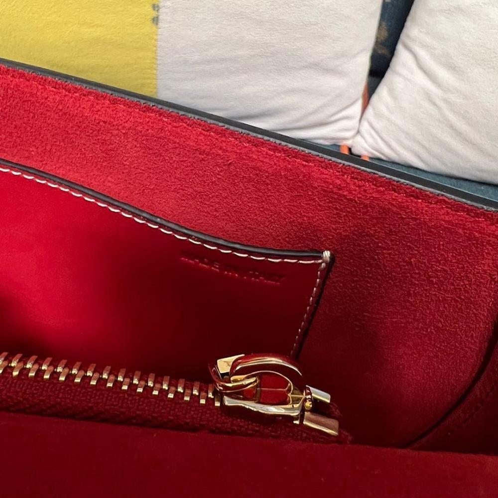 VLogo Signature Calfskin Shoulder Bag