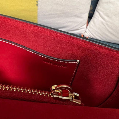 VLogo Signature Calfskin Shoulder Bag