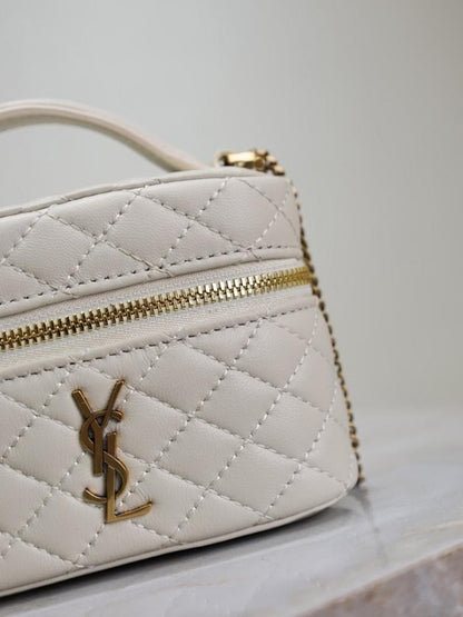 Gaby Shoulder Bag