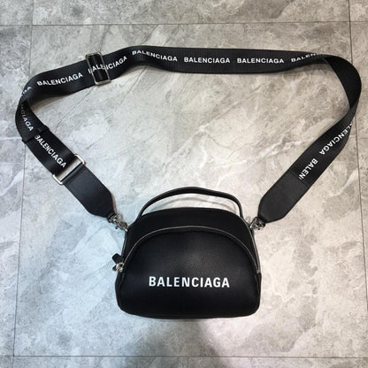 Elegant Shoulder Bag