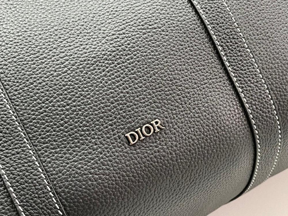 Elegant Black Printed Calfskin Shoulder Bag – Limited Edition