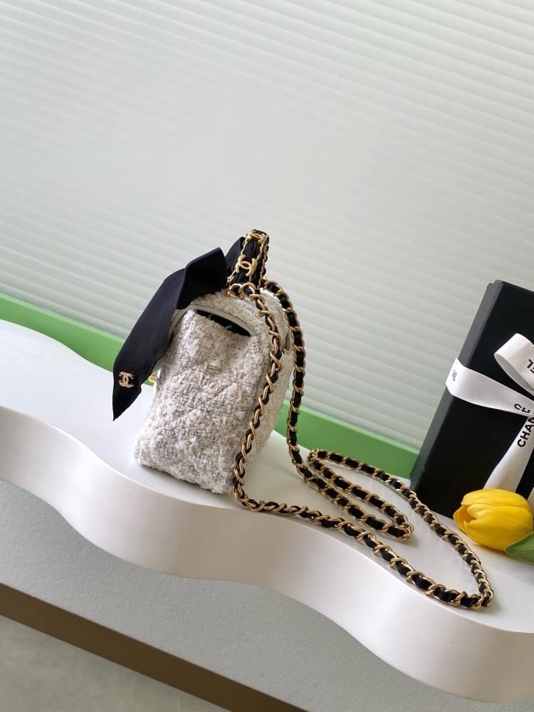 Gold Shoulder Bag