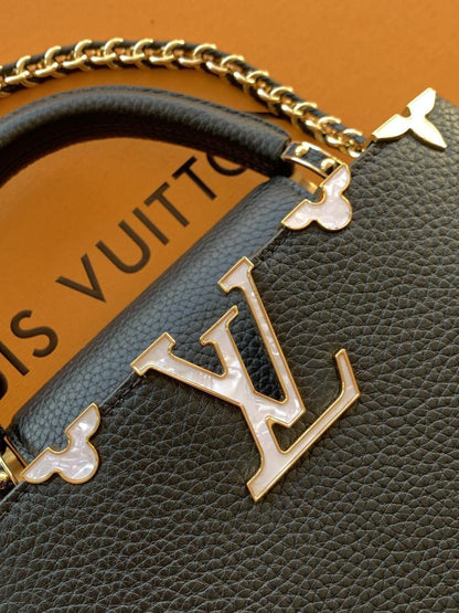 Capucines Leather Top Handle Bag