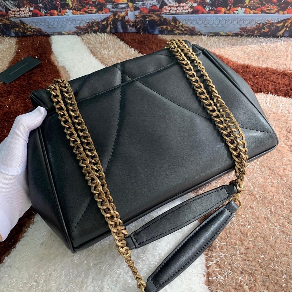 Luxury Elegant Quilted Leather Crossbody Bag – Limited Edition