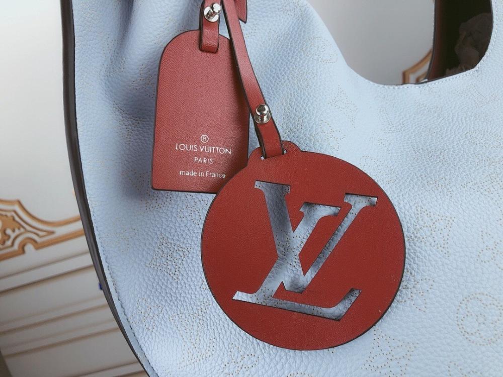 Classic Woven Calfskin Crossbody Bag – Limited Edition