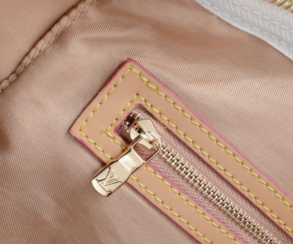 Modern Elegant Leather Top Handle Bag