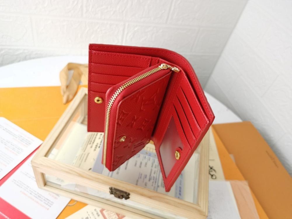 Modern Gold Studded Wallet – Special Edition