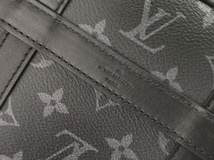 Elegant Messenger Bag