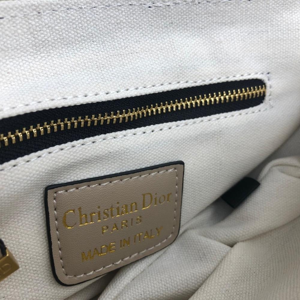 Modern Elegant Bag