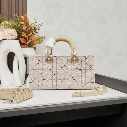 Stylish Refined Quilted Leather Shoulder Bag