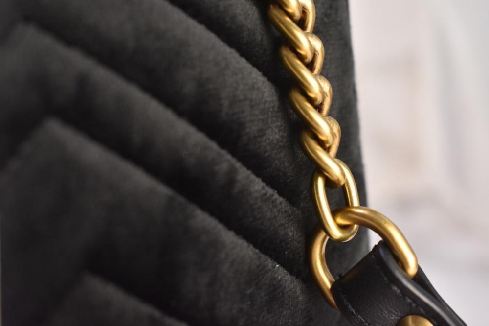 Classic Leather Shoulder Bag