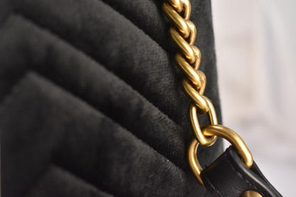 Classic Leather Shoulder Bag