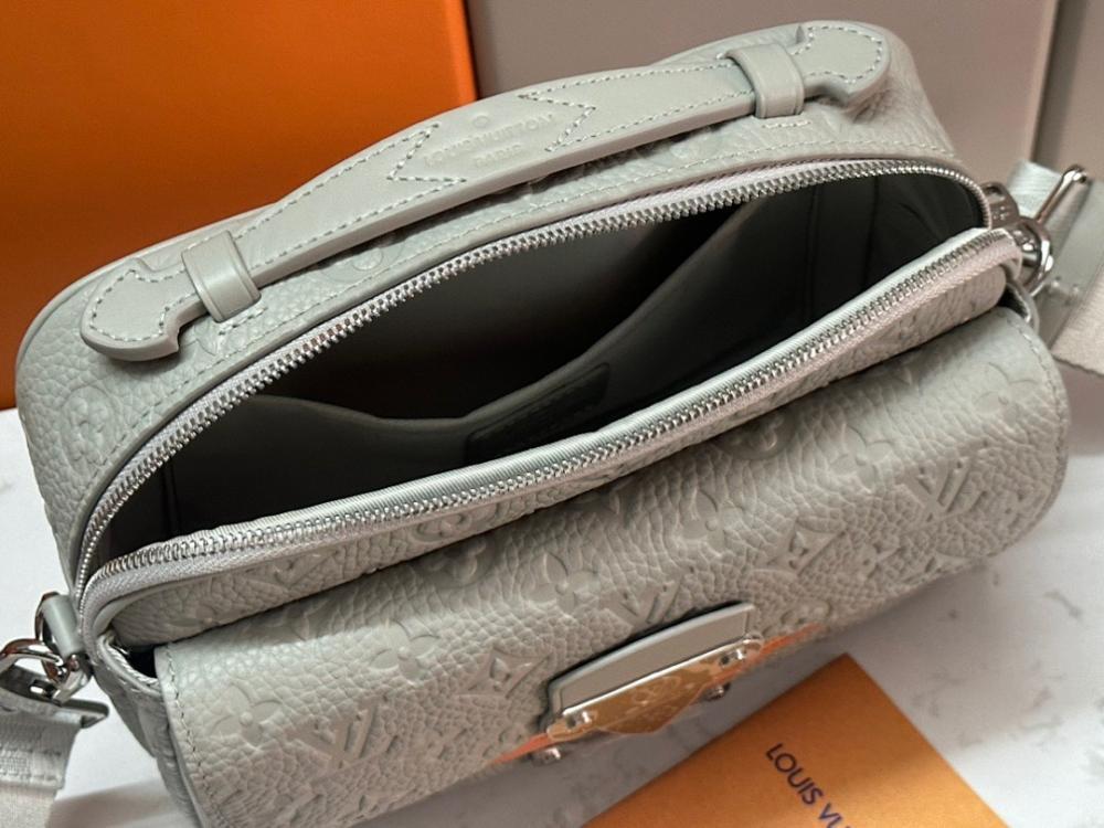 Modern Luxury Monogram Leather Shoulder Bag – Limited Edition
