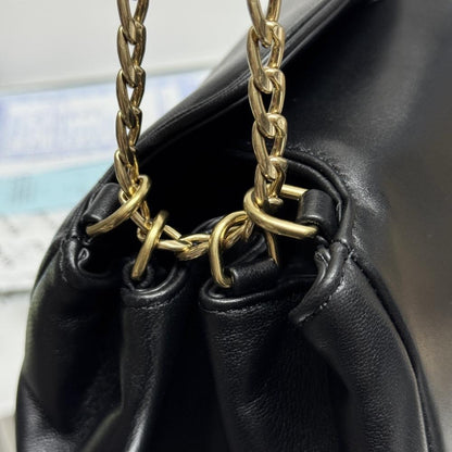 Classic Leather Shoulder Bag