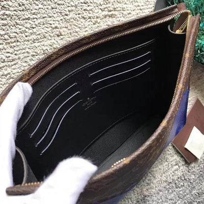 Classic Elegant Monogram Top Handle Bag