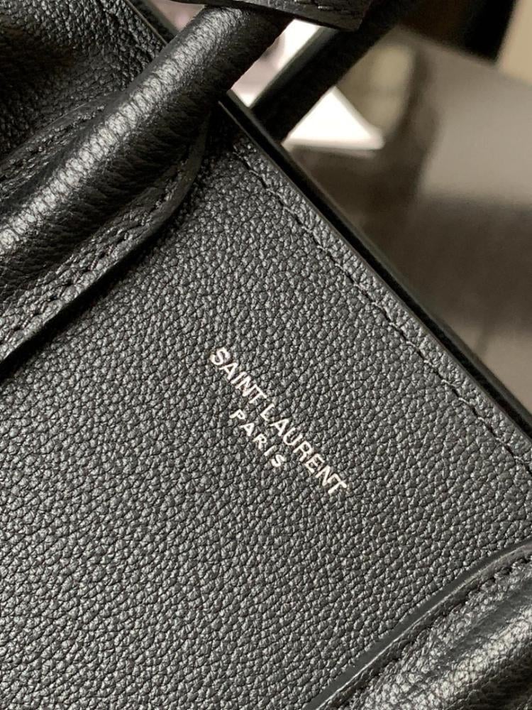 Elegant Stylish Shoulder Bag – Limited Edition