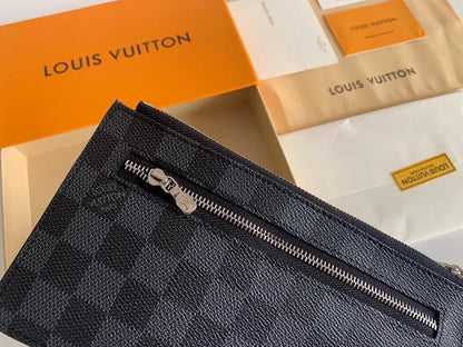 Modern Calfskin Wallet – Limited Edition