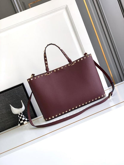 Stylish Studded Calfskin Shoulder Bag – Limited Edition