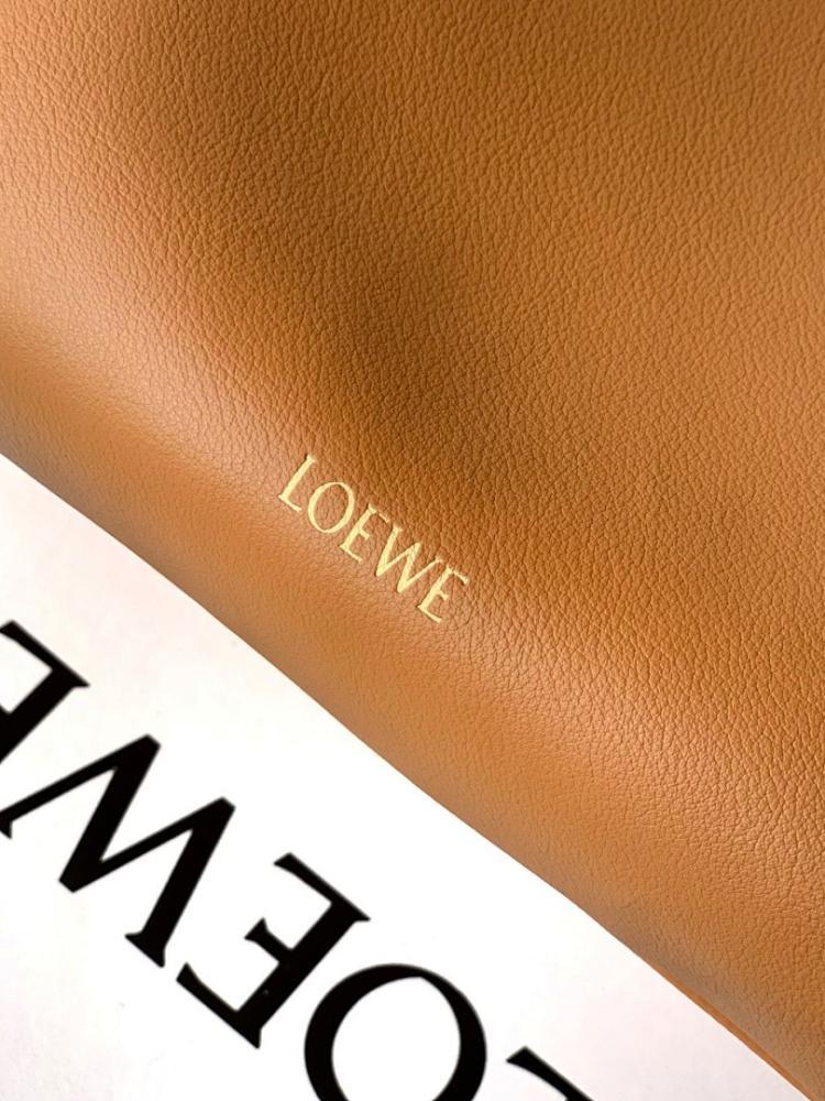 Elegant Gold Calfskin Bag – Limited Edition