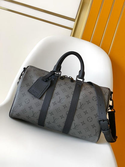 Classic Calfskin Shoulder Bag