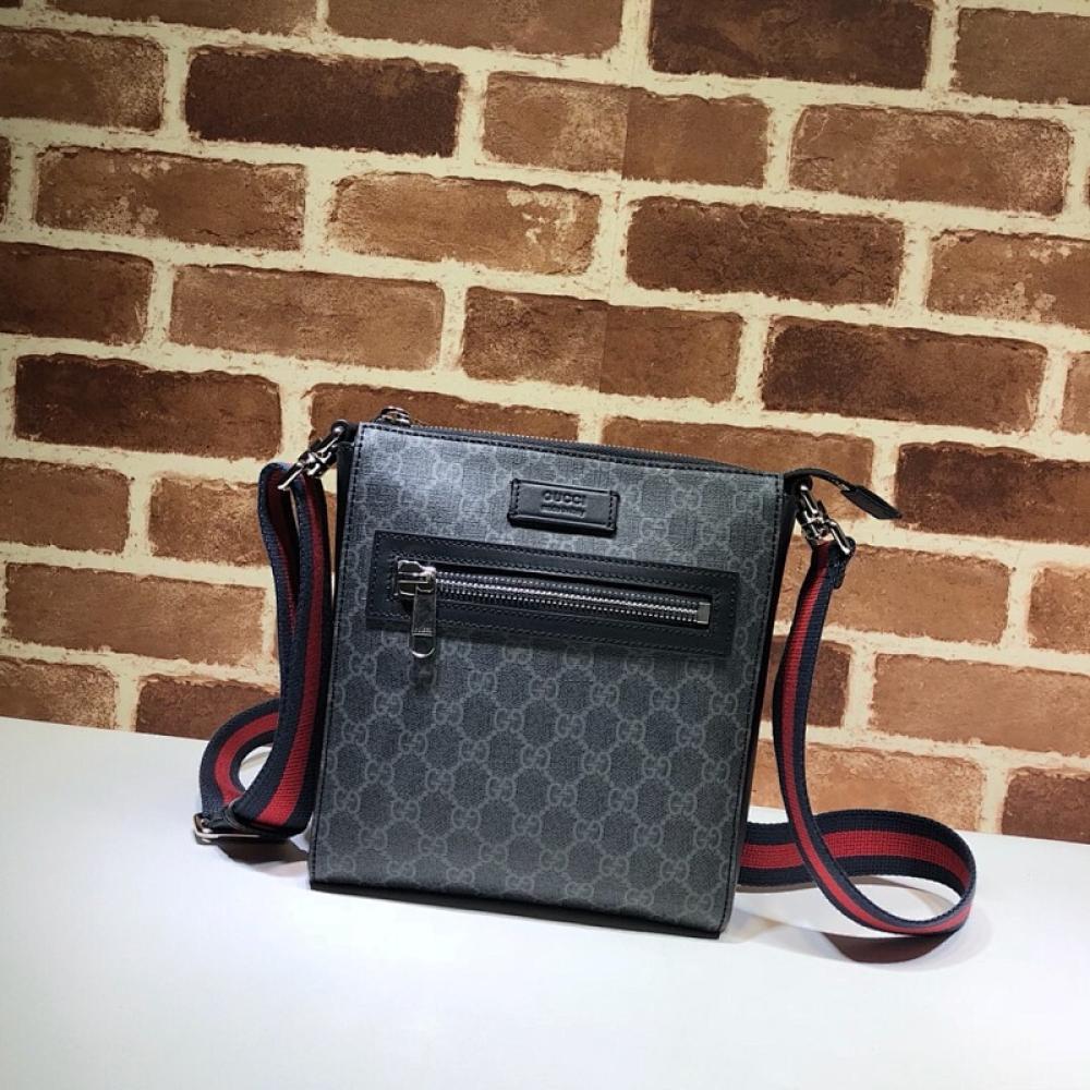 Elegant Shoulder Bag