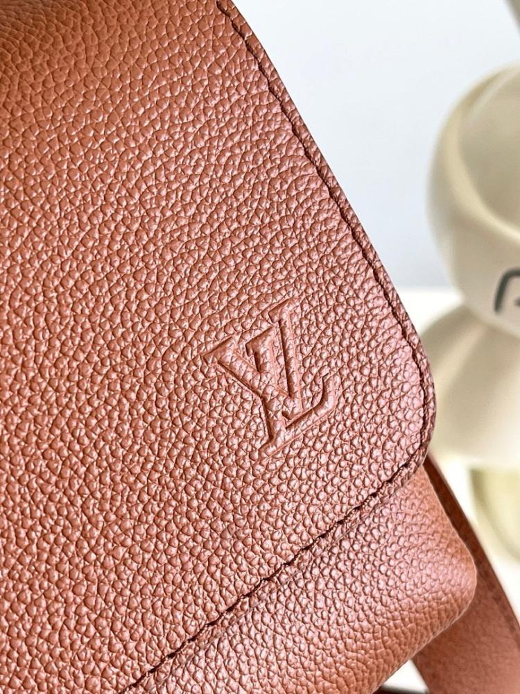 Modern Leather Shoulder Bag