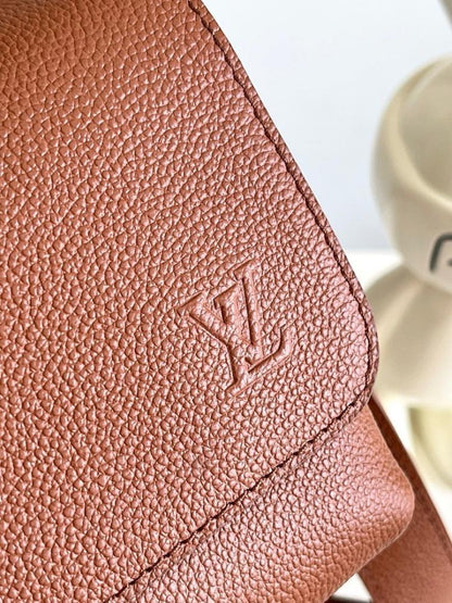 Modern Leather Shoulder Bag