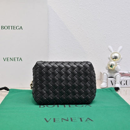 Stylish Lambskin Crossbody Bag – Special Edition