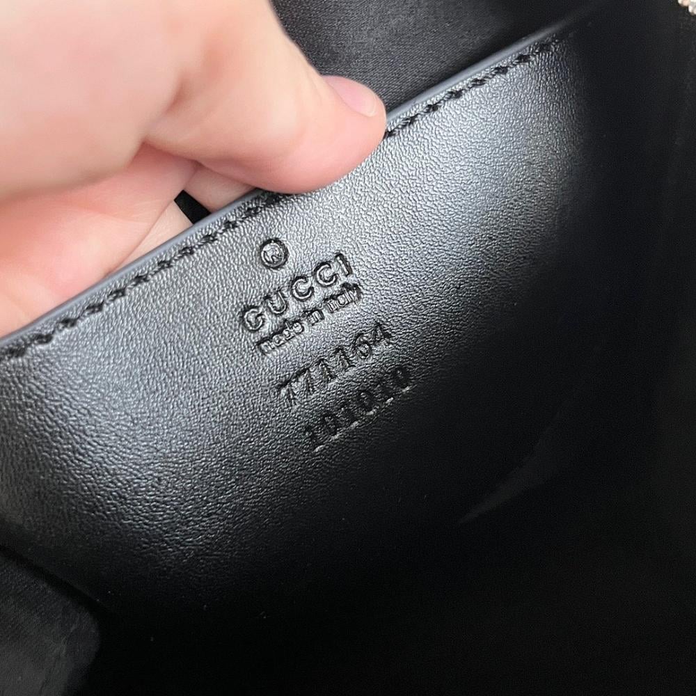 Modern Red Crossbody Bag – Limited Edition