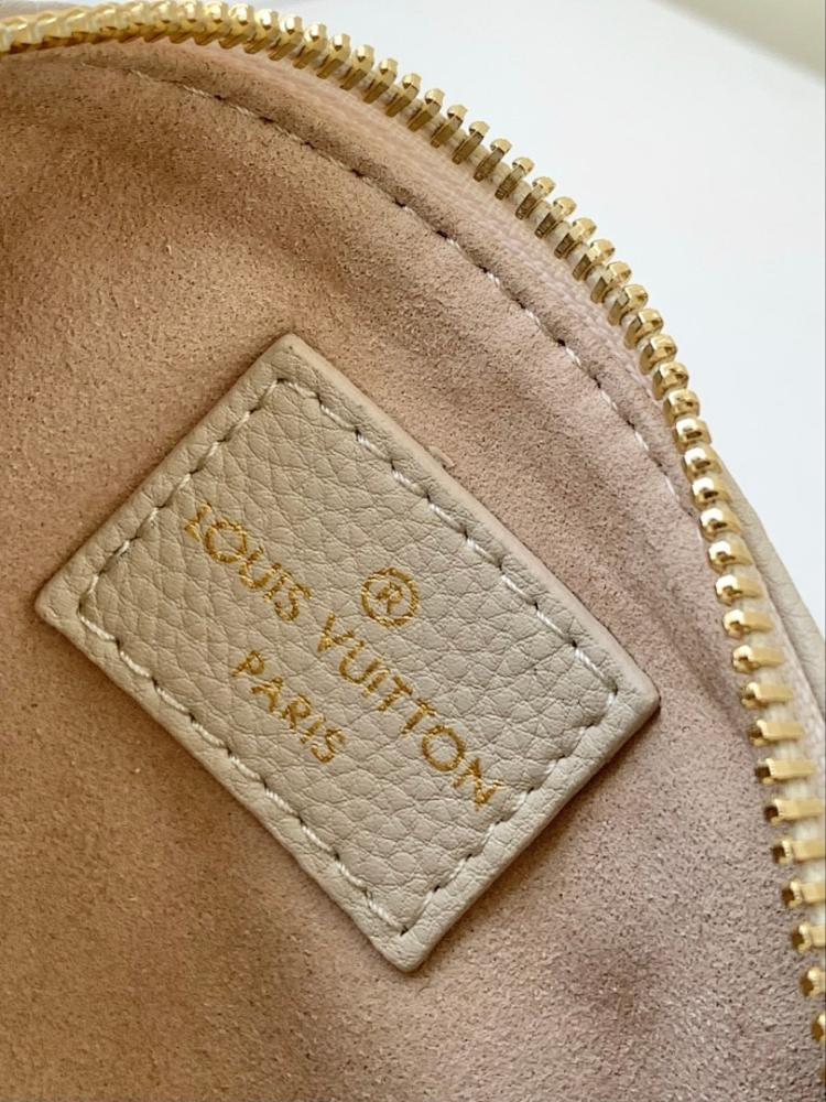 Italian-Inspired Stylish Leather Shoulder Bag