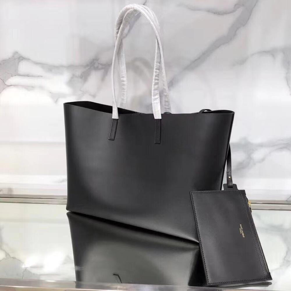 Elegant Shoulder Bag