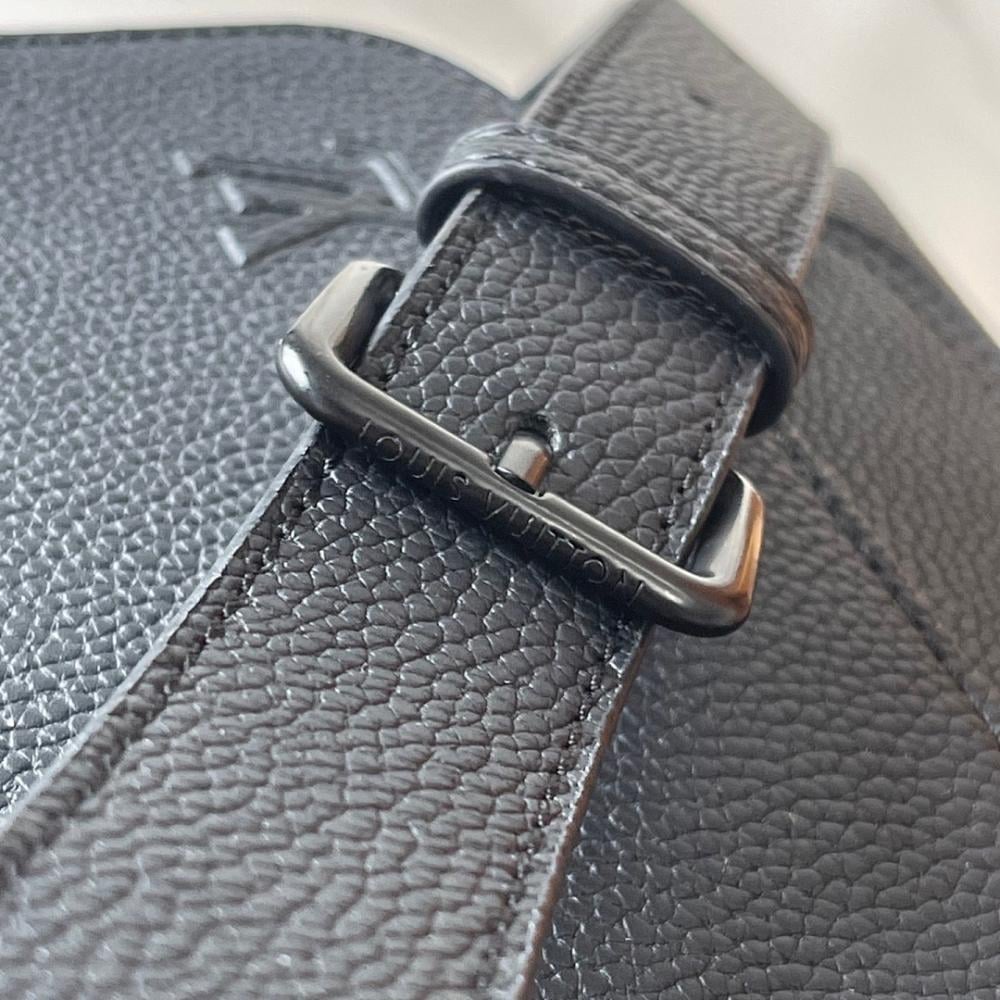 Stylish Refined Quilted Leather Top Handle Bag