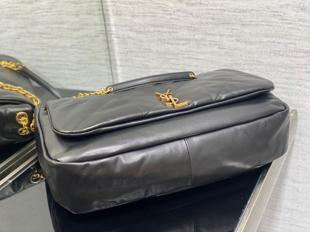 Classic Shoulder Bag