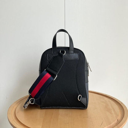 Modern Red Crossbody Bag – Limited Edition