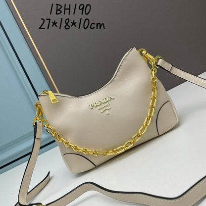 Elegant Refined Shoulder Bag