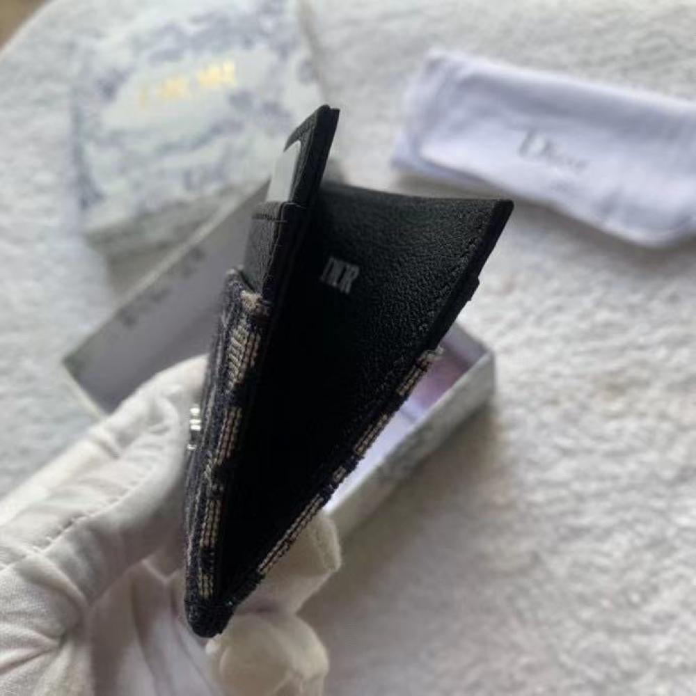 Elegant Wallet