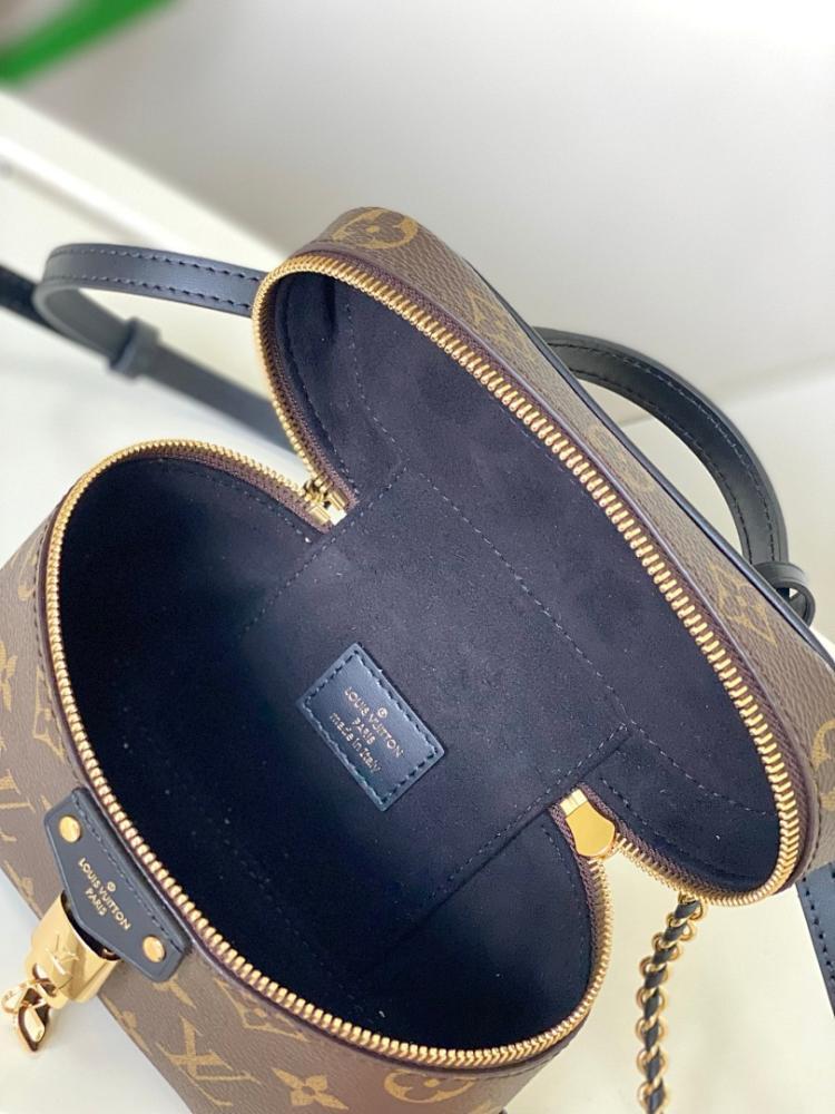 Modern Woven Canvas Shoulder Bag – Limited Edition