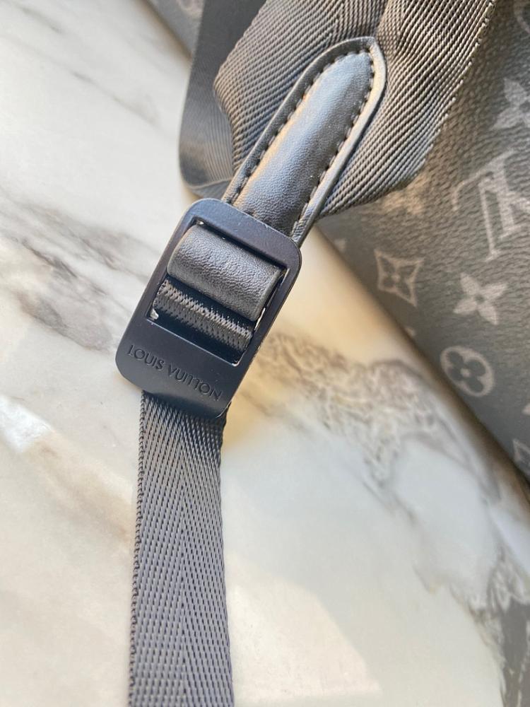 Modern Italian-Inspired Canvas Shoulder Bag