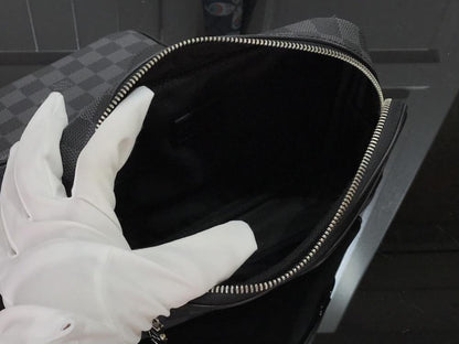Messenger Bag