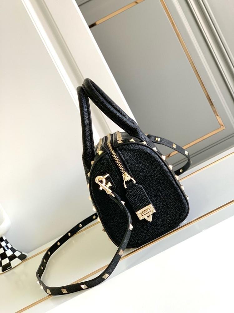 Classic Luxury Leather Shoulder Bag