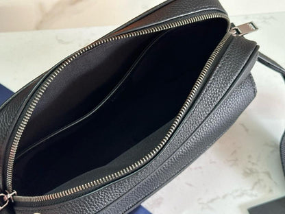 Elegant Printed Leather Shoulder Bag – Limited Edition