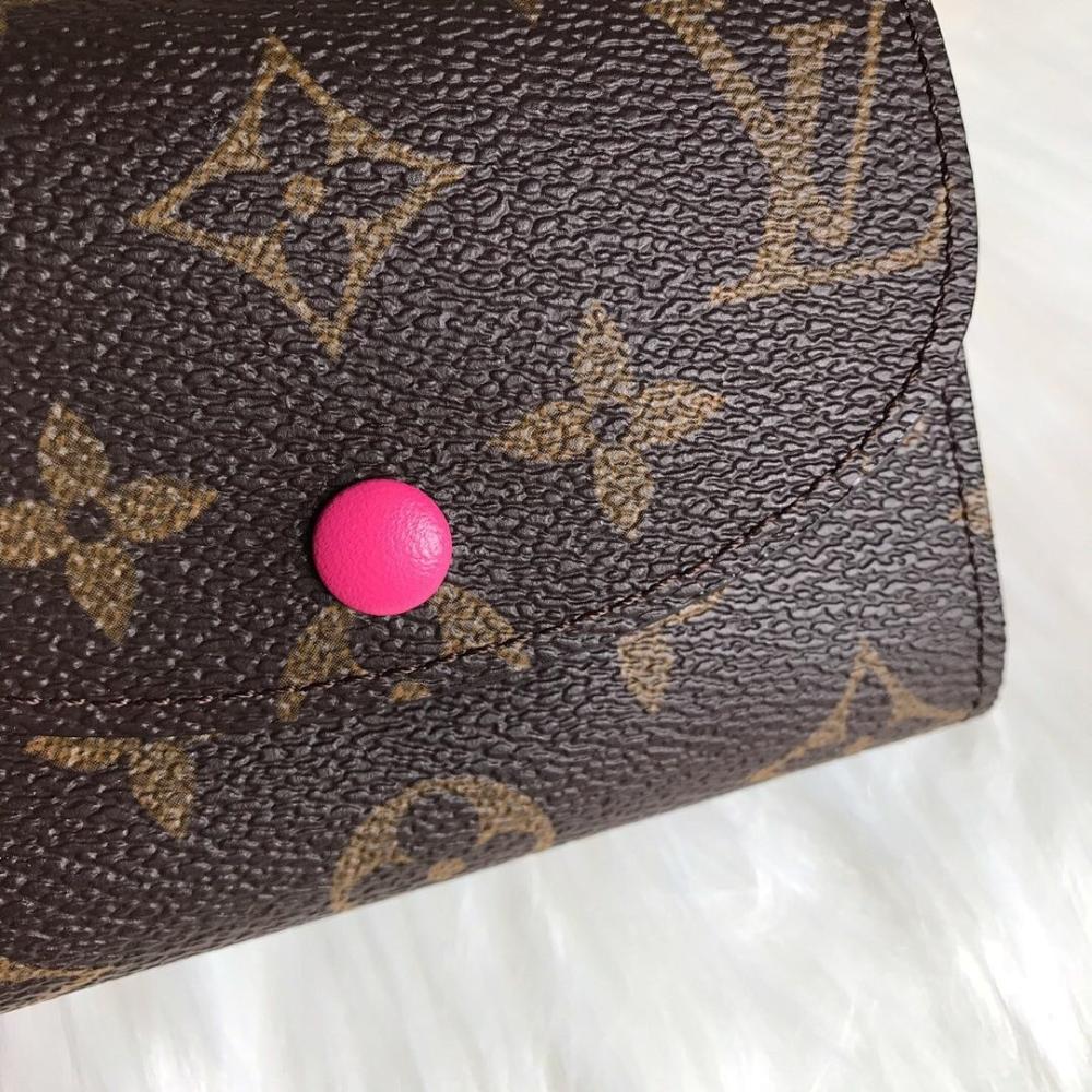 Stylish Gold Leather Wallet – Limited Edition