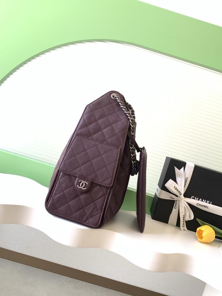 Classic Leather Bucket Bag