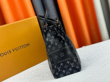 Modern Elegant Leather Shoulder Bag – Special Edition