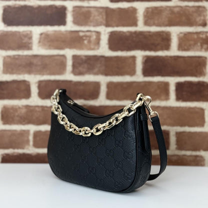 Classic Shoulder Bag
