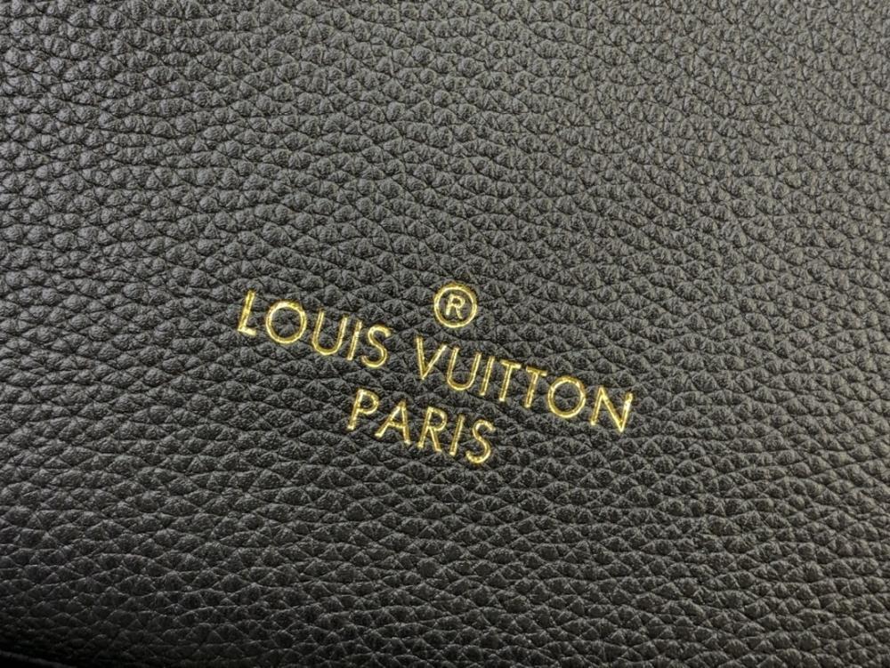 Elegant Top Handle Bag