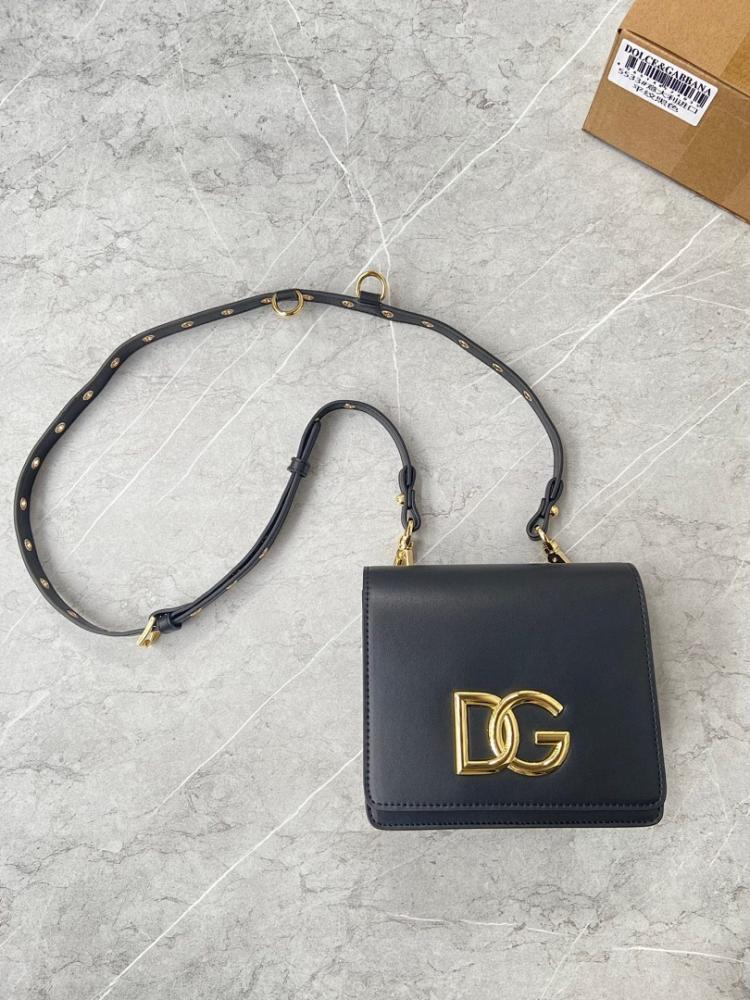 Italian-Inspired Elegant Calfskin Shoulder Bag