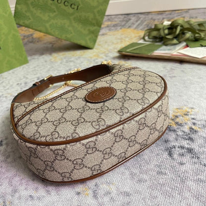 Modern Italian-Inspired Shoulder Bag