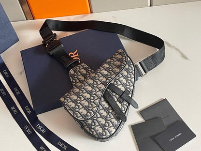 Stylish Black Calfskin Crossbody Bag – Limited Edition