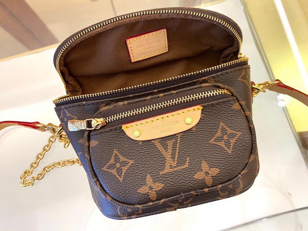 Elegant Refined Canvas Shoulder Bag